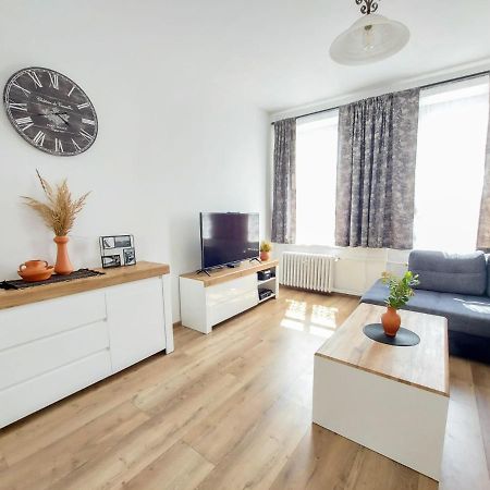 Ratusz Na 5 Apartment Jelenia Góra Екстериор снимка