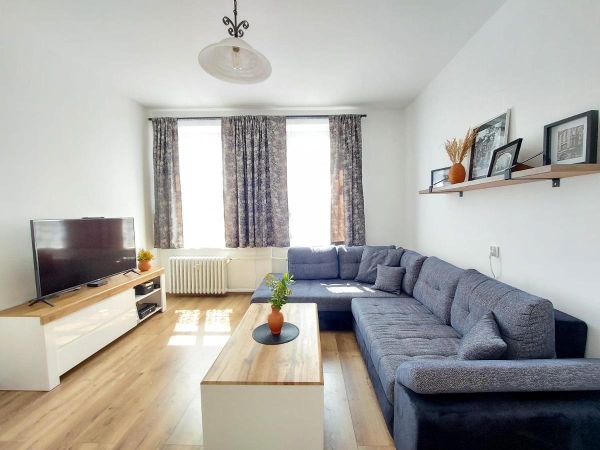 Ratusz Na 5 Apartment Jelenia Góra Екстериор снимка