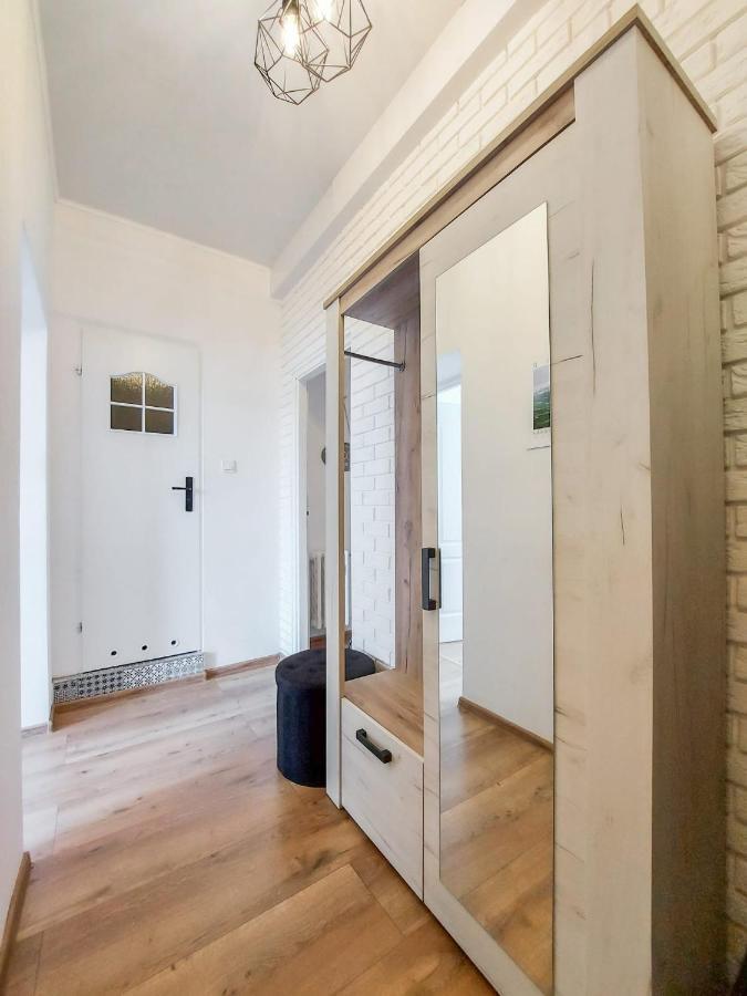 Ratusz Na 5 Apartment Jelenia Góra Екстериор снимка