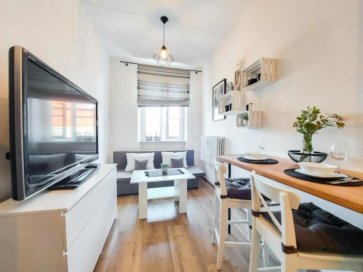 Ratusz Na 5 Apartment Jelenia Góra Екстериор снимка