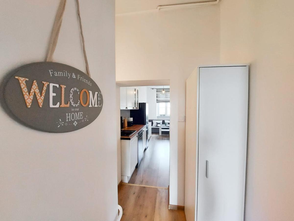 Ratusz Na 5 Apartment Jelenia Góra Екстериор снимка