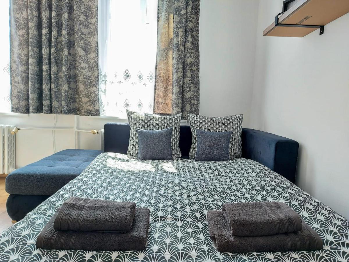 Ratusz Na 5 Apartment Jelenia Góra Екстериор снимка